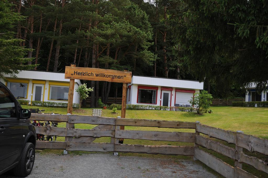 Bungalow Ueckeritz Exterior photo